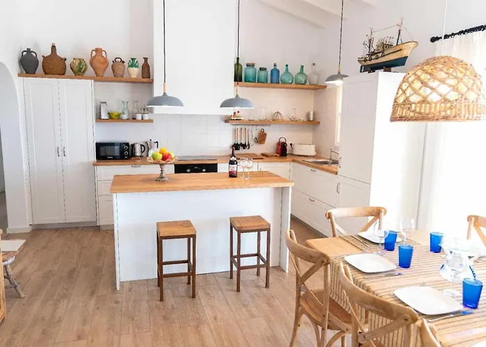 Binisabel Nou, Confort Y Exclusividad Villa